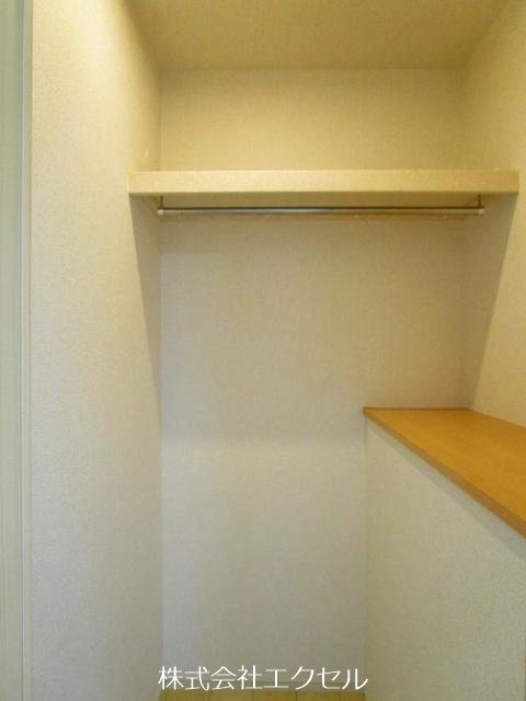 グランデカーサマローナ 収納