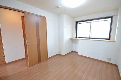 ボンヌール植田 ベッドルーム