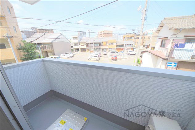 Ｃｈａｒｍｅ　Ｓａｉｓｏｎ ベランダ