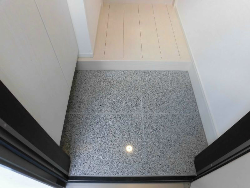 ルミエール 　 玄関