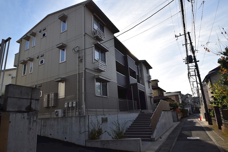 ドゥールミエールKASAMA 201号室 外観