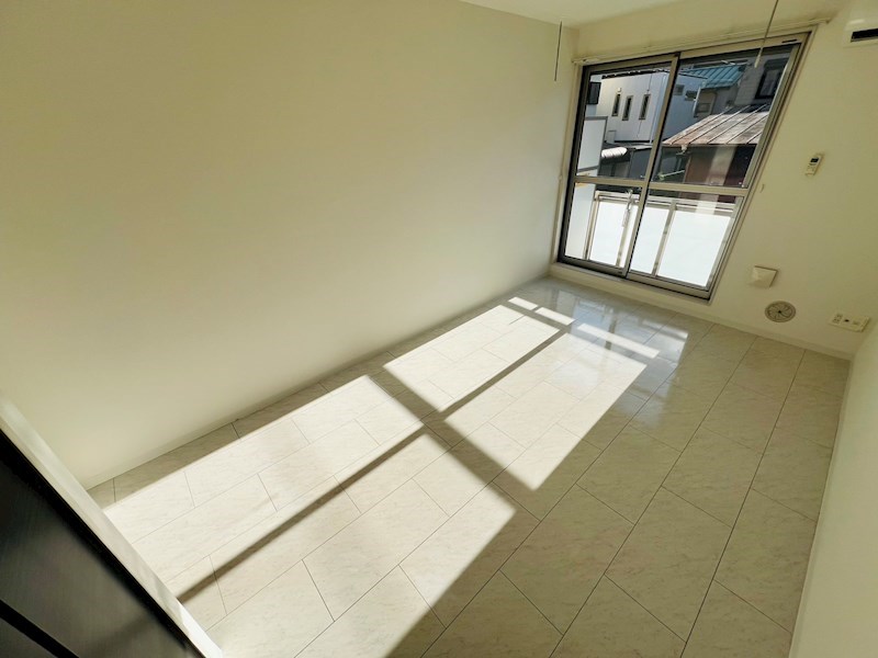 エイティコモンズ岩瀬 リビング