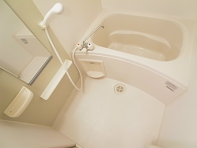 パインヒルズB 風呂画像