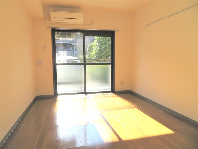 新百合ヶ丘ピア池尻 リビング