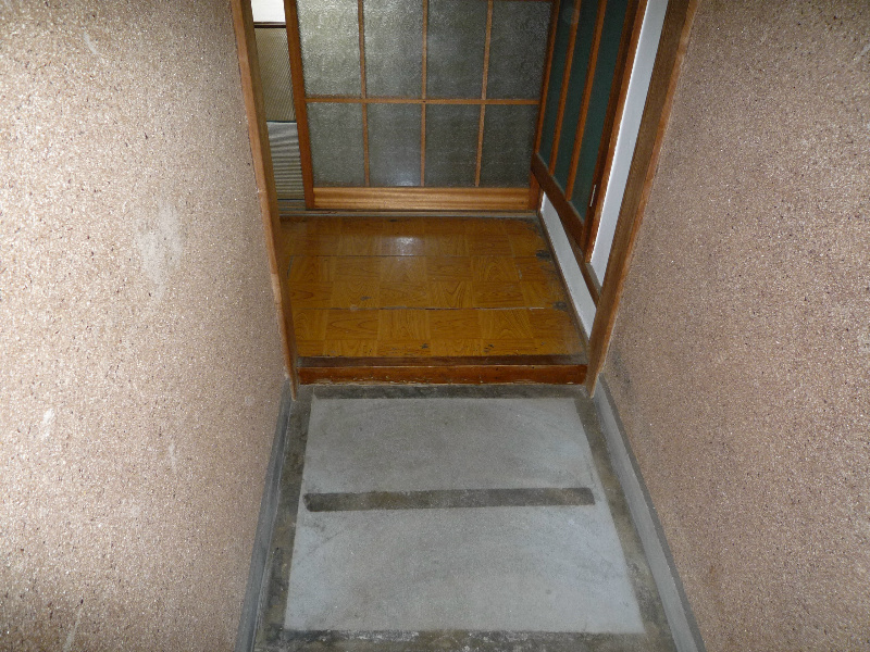 玉野コーポ 玄関