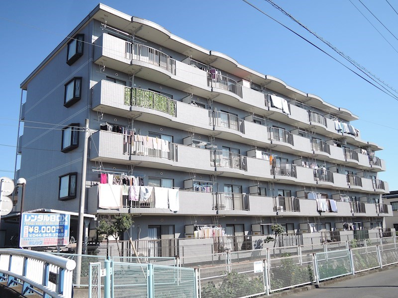 サンライズ多摩　外観