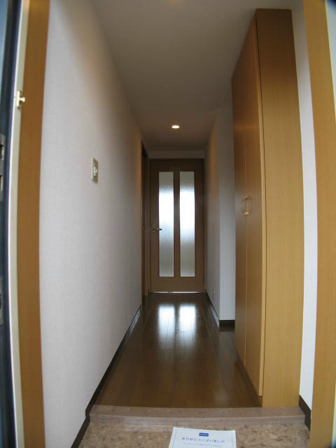 ソレアード武蔵浦和 玄関