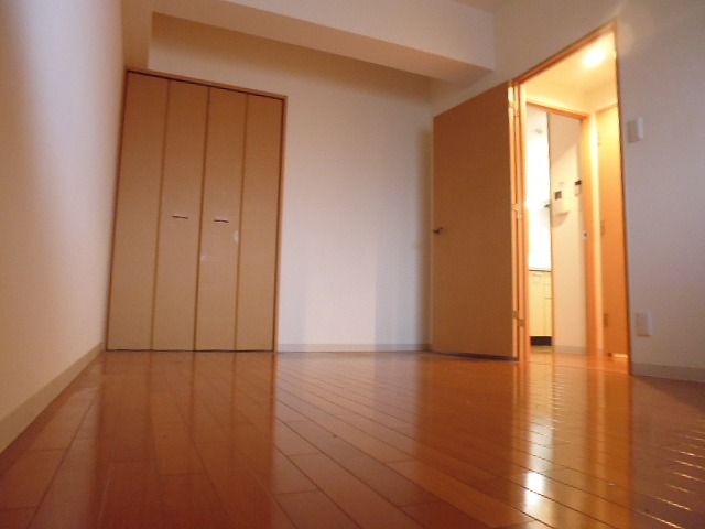 ベッドルーム