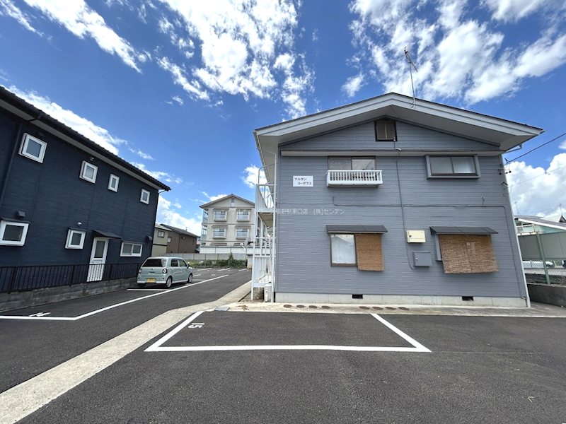 マルサンコーポラス 外観