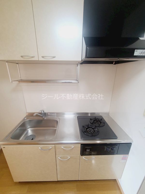 神興レジデンス キッチン