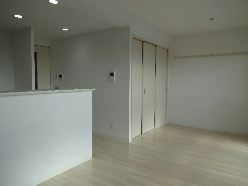 berry blue 高槻（ﾍﾞﾘｰﾌﾞﾙｰﾀｶﾂｷ） リビング