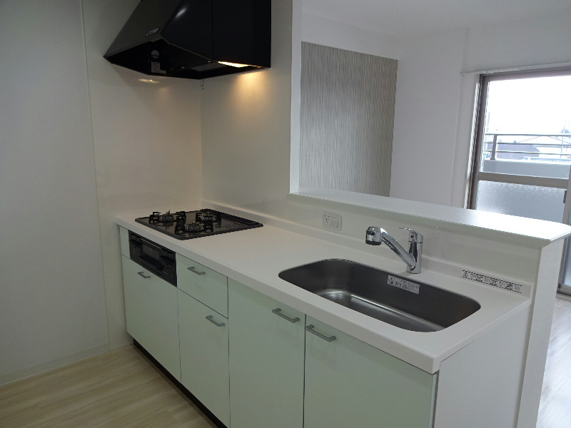 berry blue 高槻（ﾍﾞﾘｰﾌﾞﾙｰﾀｶﾂｷ） キッチン