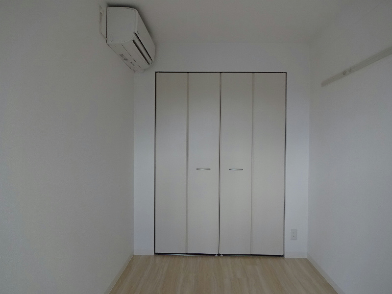 berry blue 高槻（ﾍﾞﾘｰﾌﾞﾙｰﾀｶﾂｷ） ベッドルーム