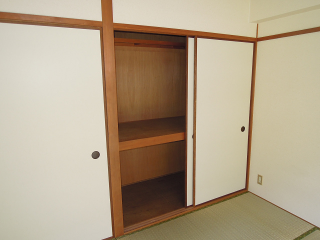 北本町パールハイツ 収納