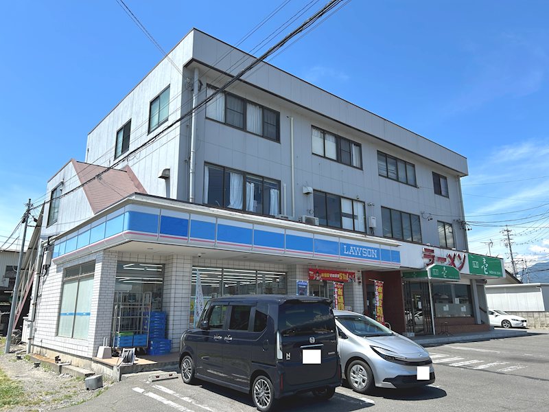 新村ビル 外観