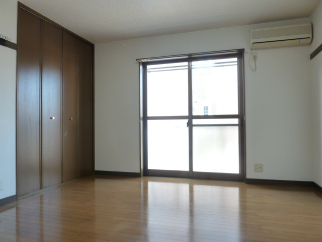 メゾンドリーム２号館 ベッドルーム