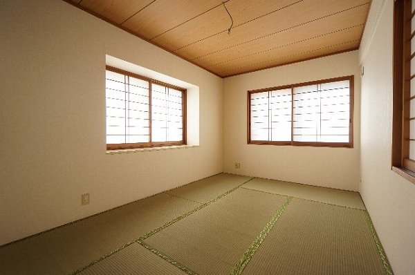 プラムロイヤル原木中山 ベッドルーム