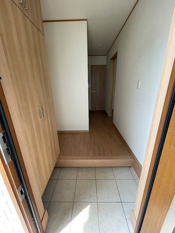 万田戸建 玄関