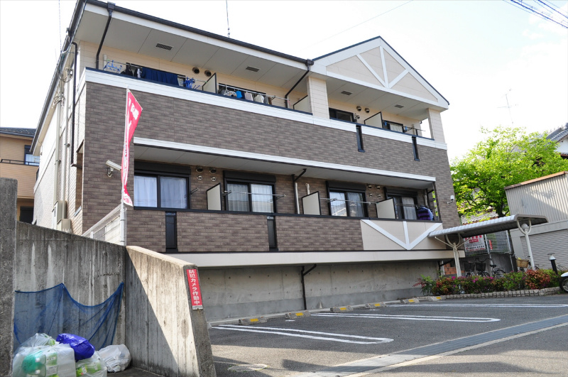 メゾン・ド・励歩 駐車場