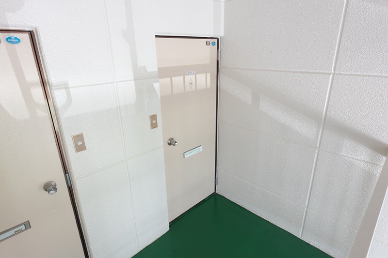 神科マンション エントランス