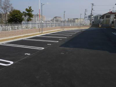 abcdマンション綾園 駐車場