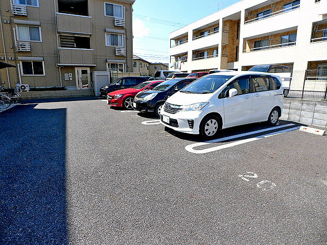 アンクレージュA 駐車場