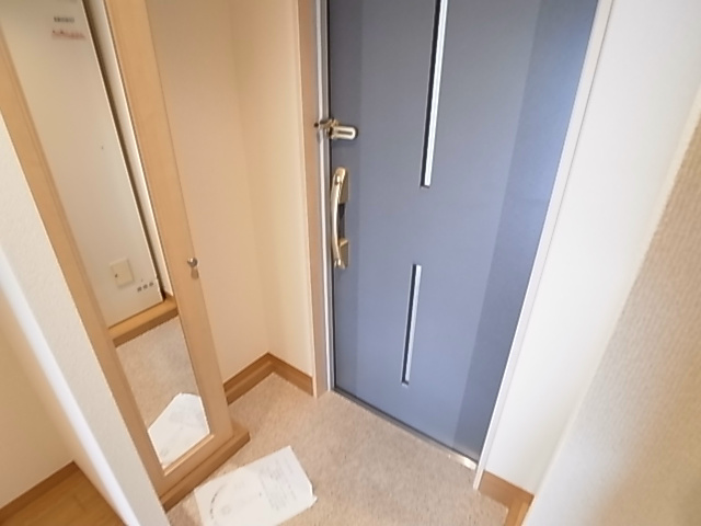 サンイング松戸 玄関