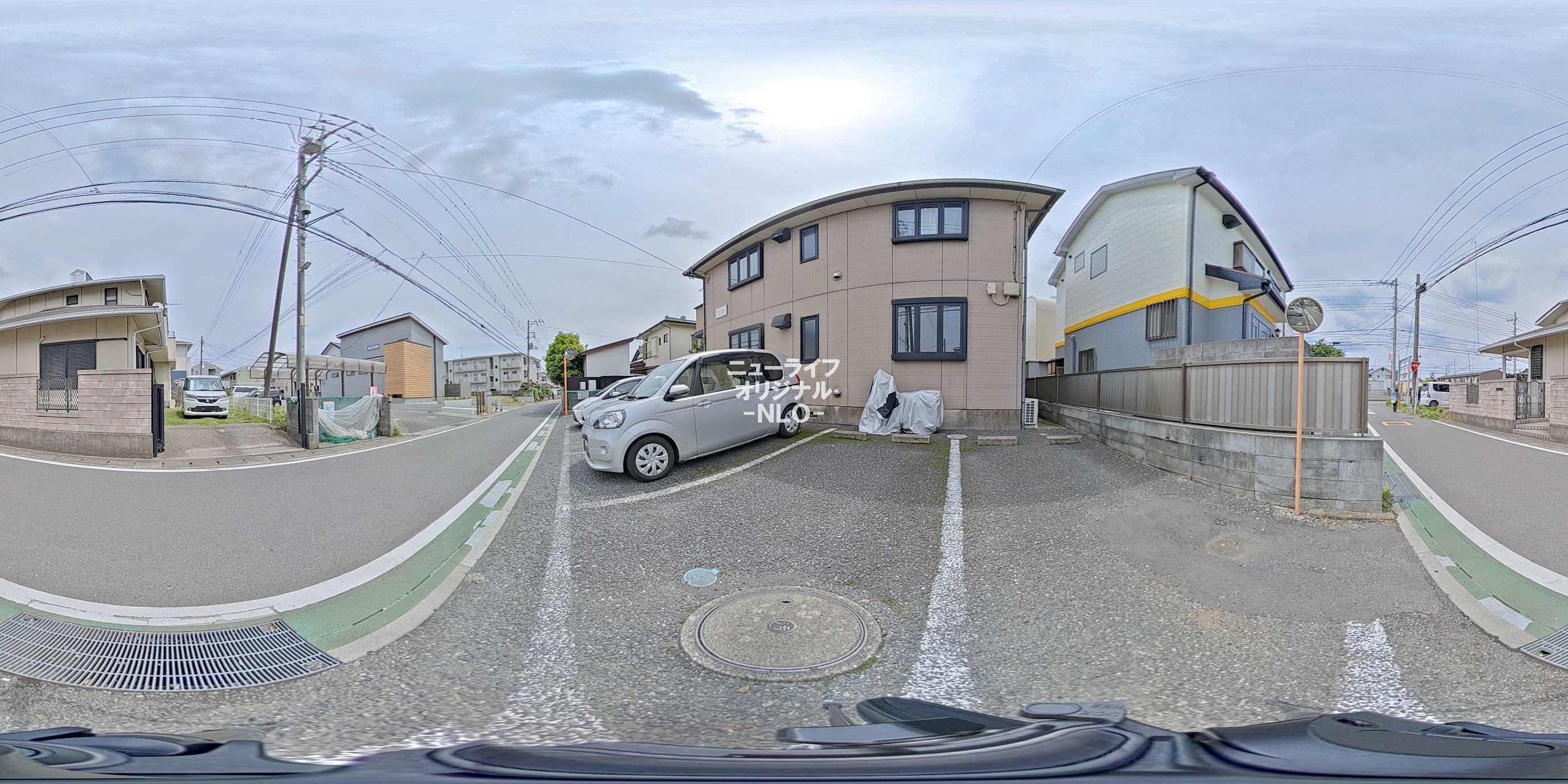 クレセール美鈴 駐車場