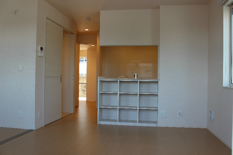 サクシードM リビング