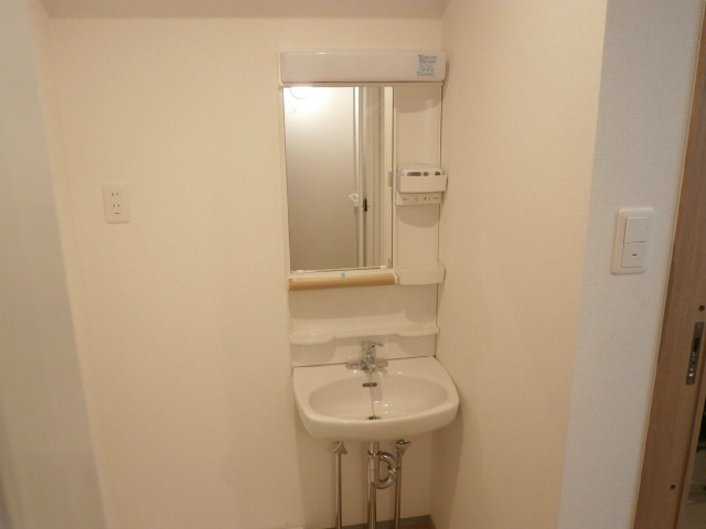 Two　Living（西坂町） その他