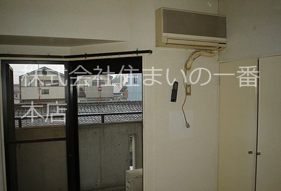 愛知県名古屋市西区大金町４丁目 リビング