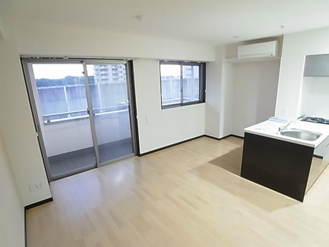 Kalmia East リビング