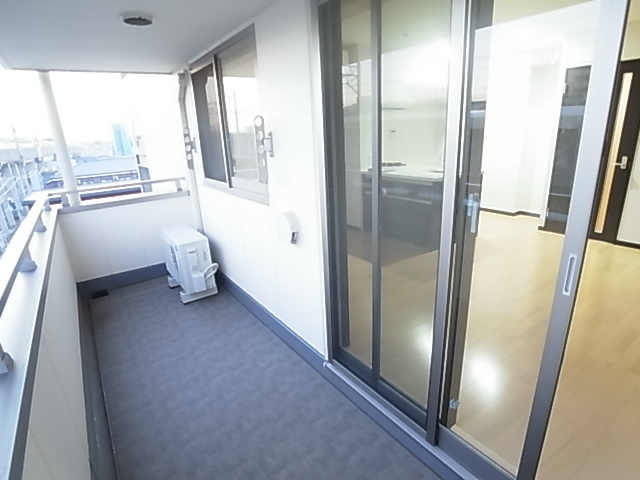 Kalmia East ベランダ