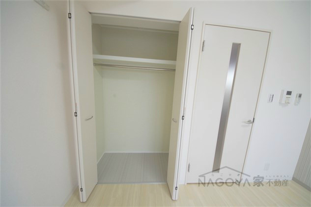 リベルティア その他4