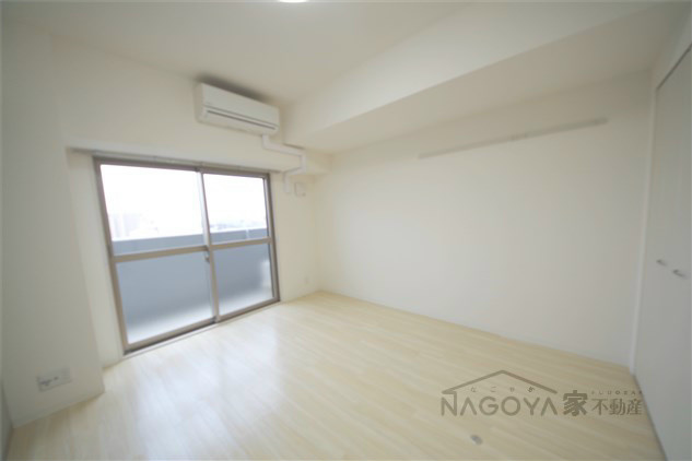 リベルティア リビング