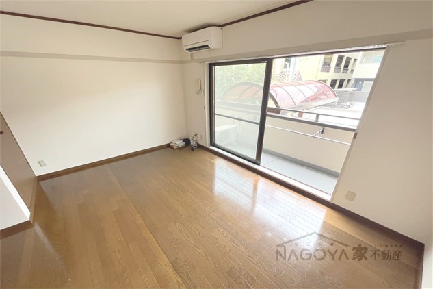 ヒルズ山花 リビング