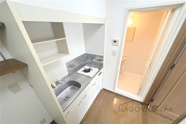 ヒルズ山花 キッチン