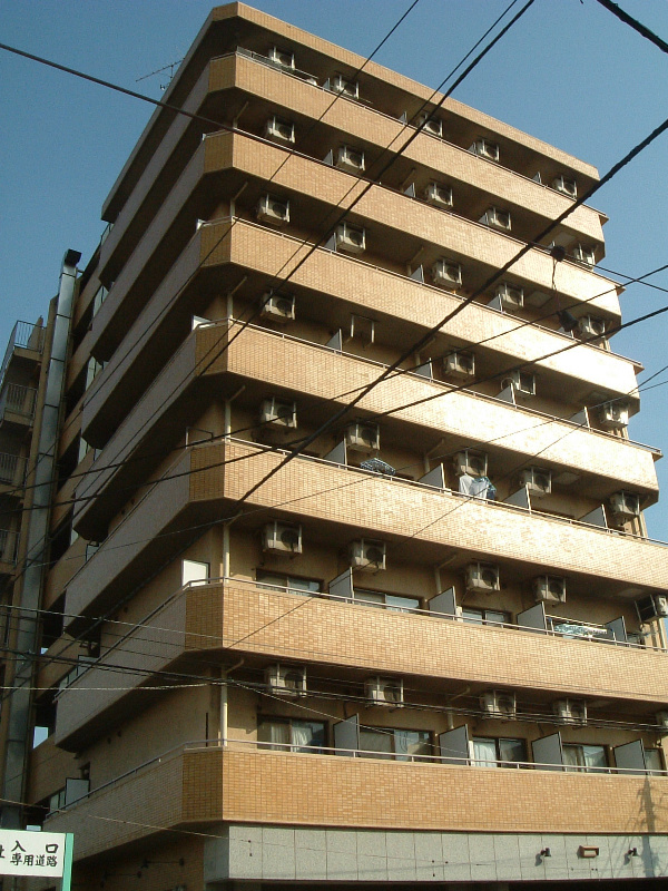 アーバンヒルズ本厚木 外観
