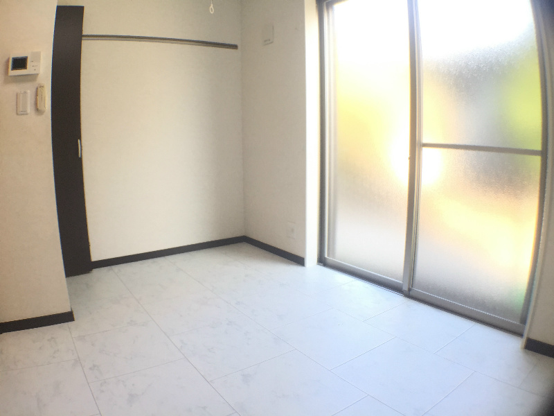 ヒルズ県立大学 リビング