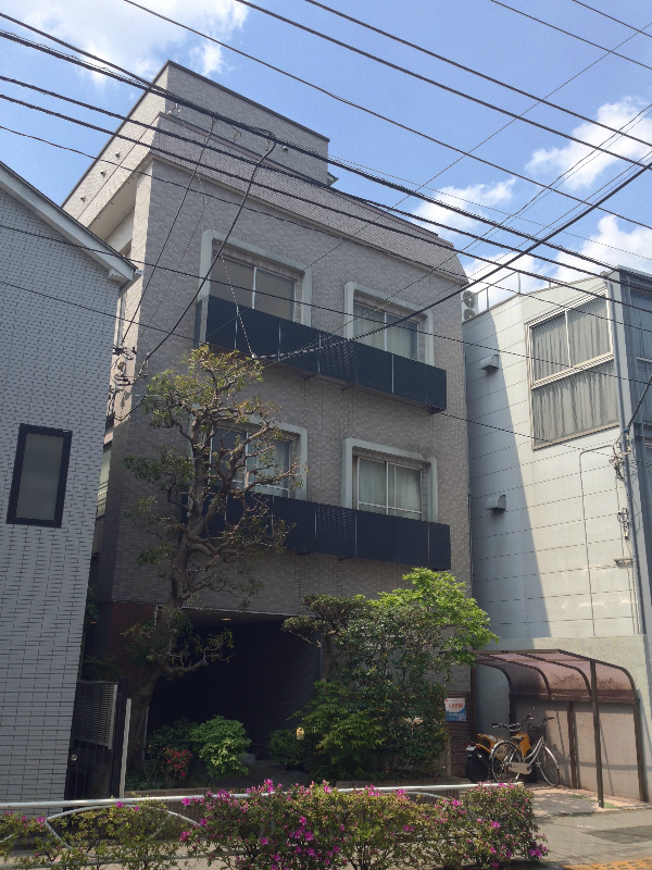 オーシャンヒルズ東山 302号室 外観