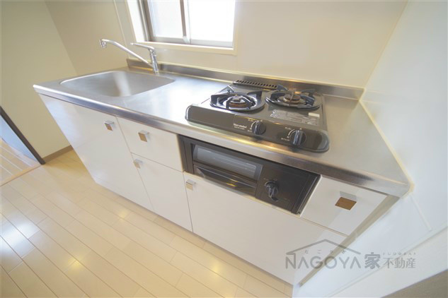 アプリーレ久屋大通公園 キッチン