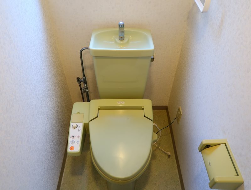 オランダ坂下ビル（大浦町） トイレ