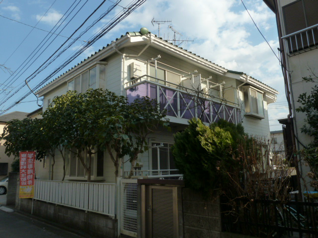 グリーンハイツ仲 201号室 外観