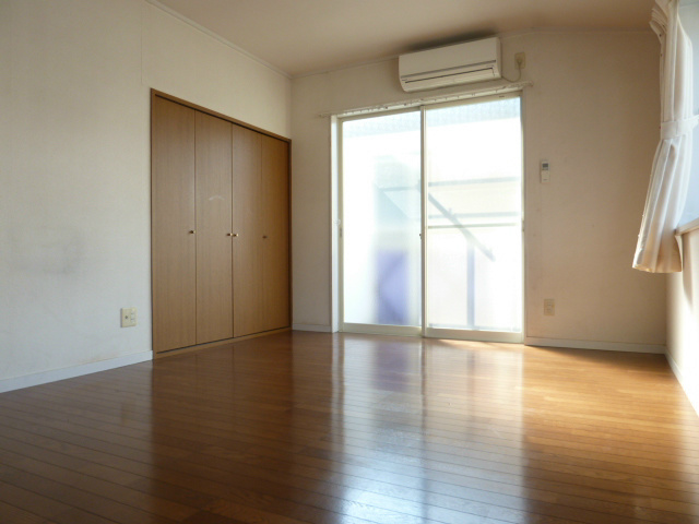 グリーンハイツ仲 リビング