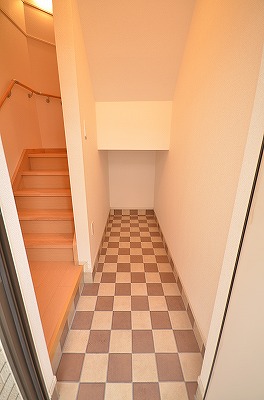 ラインハイム足立山Ｃ棟 玄関