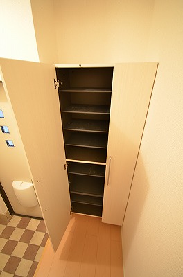 ラインハイム足立山Ｃ棟 その他9