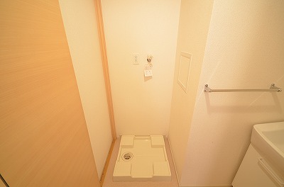 ラインハイム足立山Ｃ棟 その他13