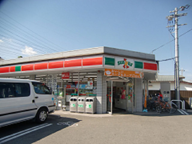 パレーシャル21 コンビニ