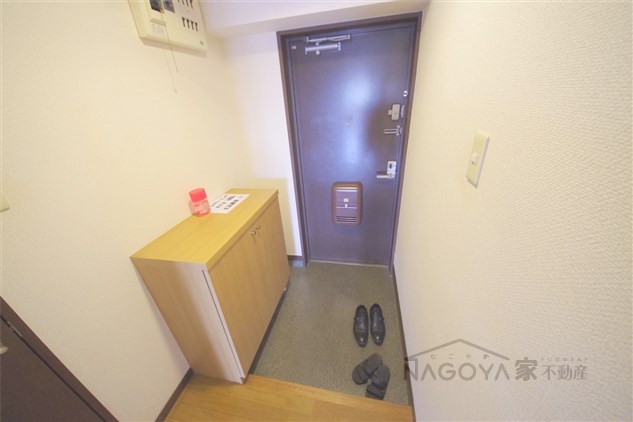 アミティ中村 玄関