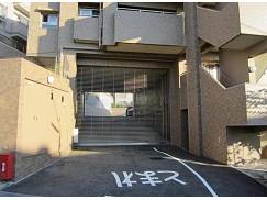 愛知県名古屋市千種区鹿子町５丁目 駐車場